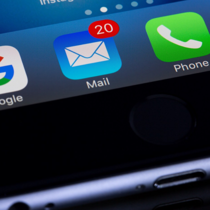 Apple iPhone apps and home screen 